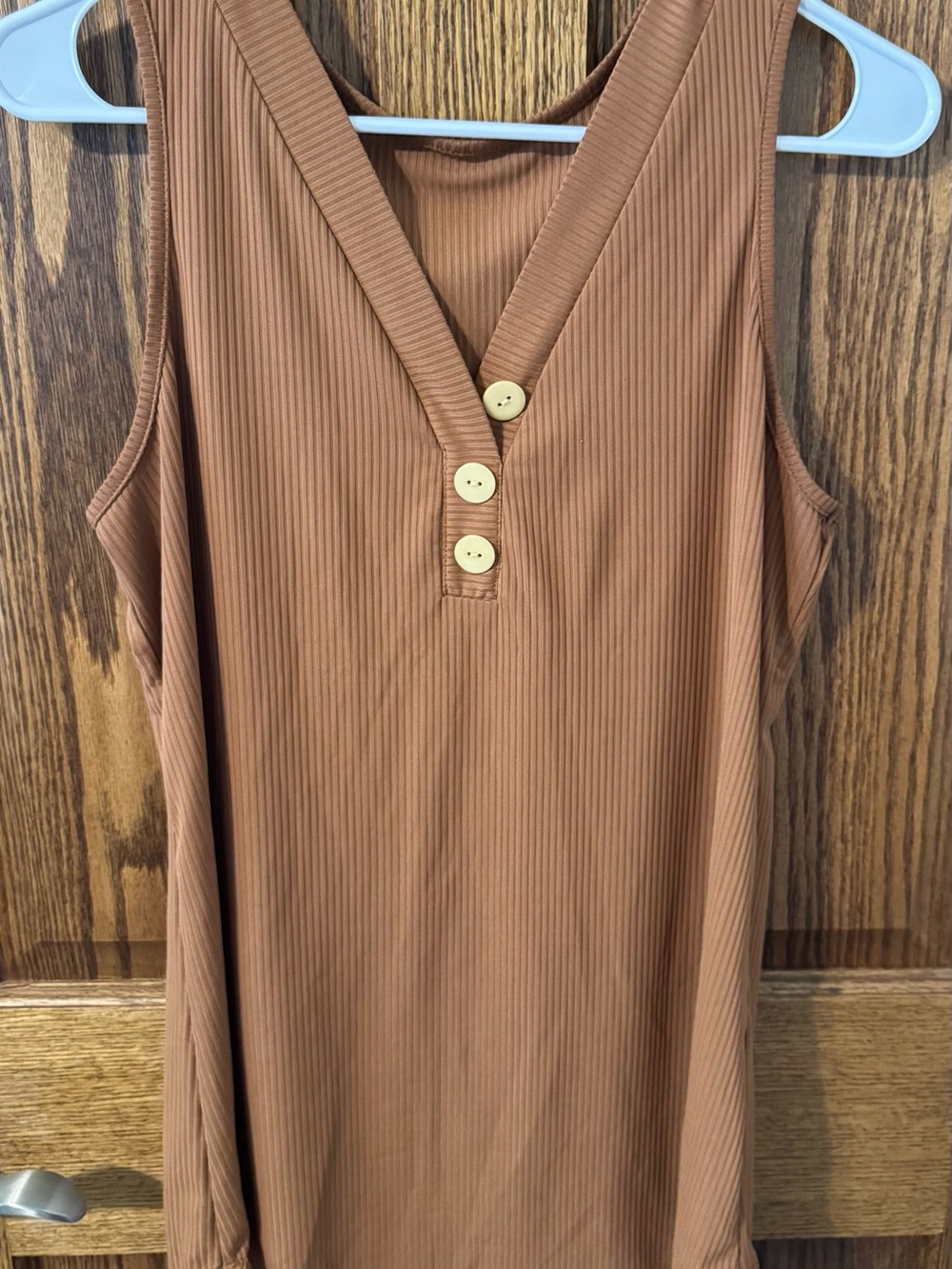 Casual Botique Ribbed V-Neck Tank Top - Brown